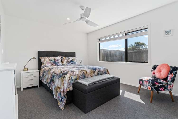 83 Ashmore Park Carterton_9