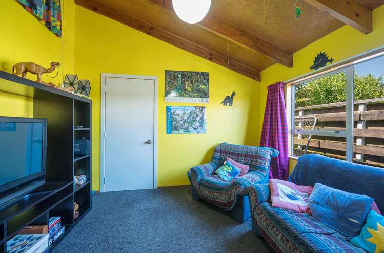 2 Collins Road Richmond_21