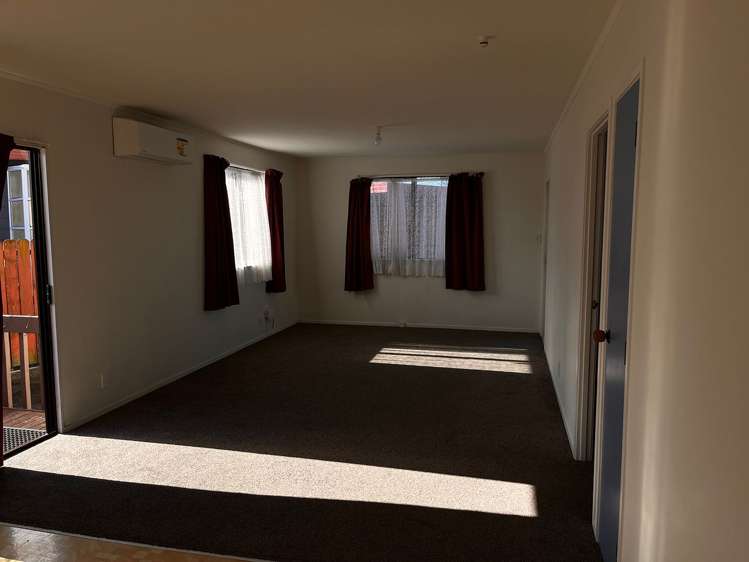 1/24 Norrie Smith Avenue Flat Bush_6