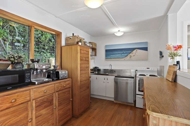 2b Foster Avenue Huia_6