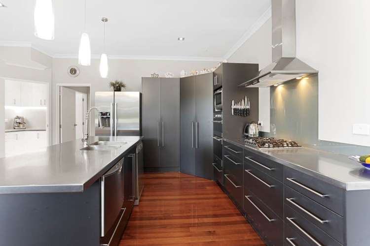 5 Grassfield Place Waimauku_10