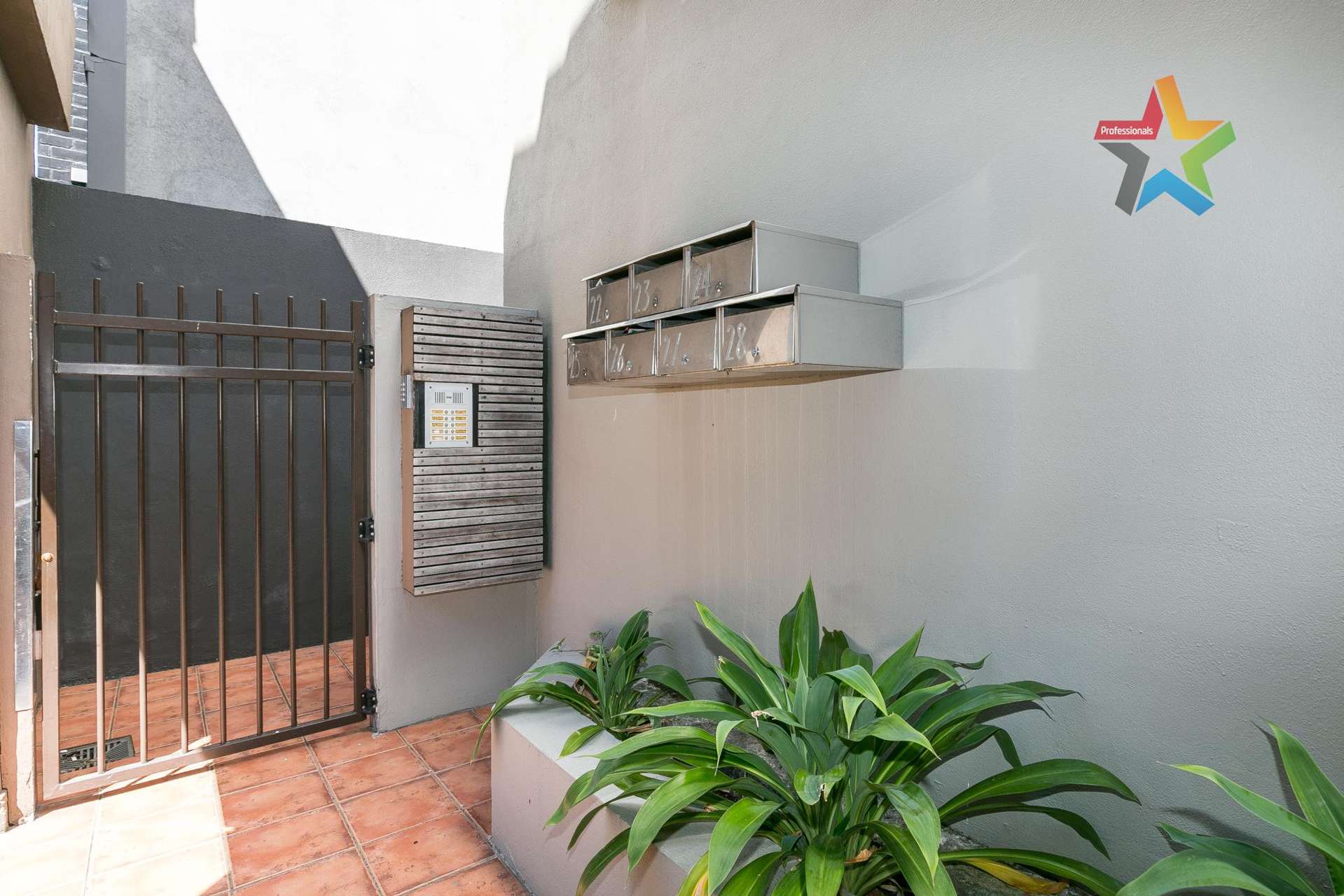 26/9 Ebor Street Te Aro_0