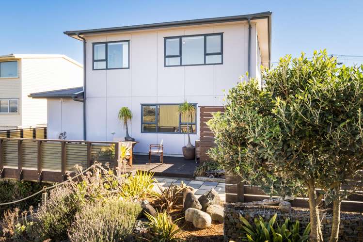 17 Marine Parade Foxton Beach_44