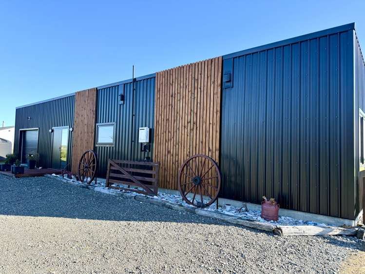 9 Surrey Street Orepuki_2