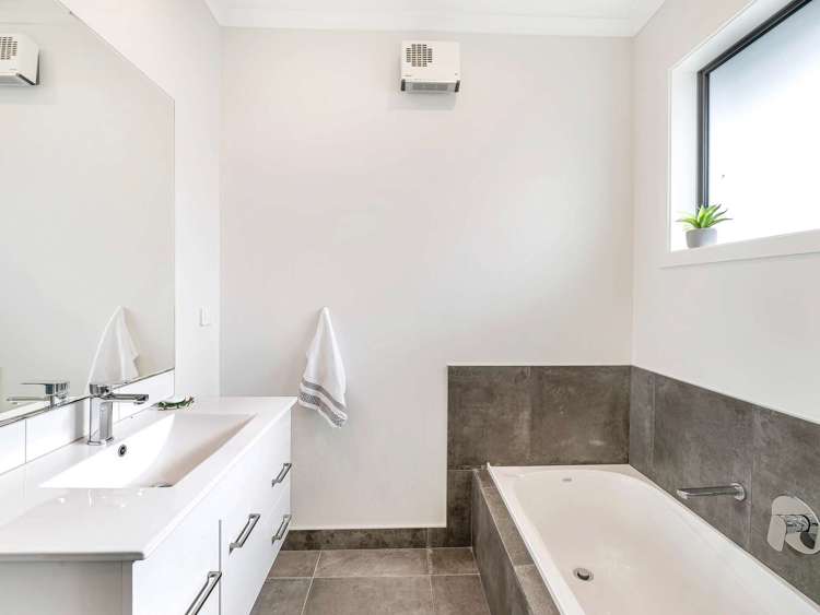 34 Varsity Heights Fitzherbert_28