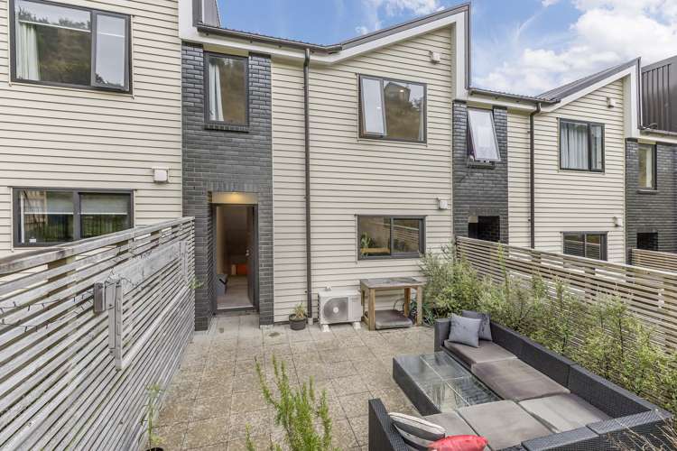 21 Holystone Road Whitby_15