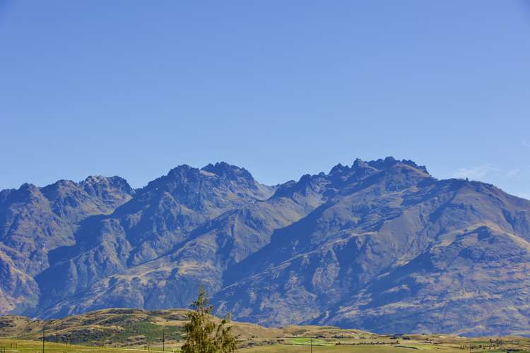 27 Double Cone Road Jacks Point_10