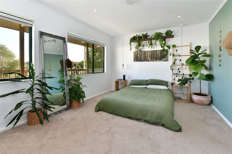 2a Roberta Crescent Orewa_6