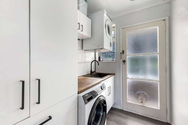 86 Pembroke Street Westown_12