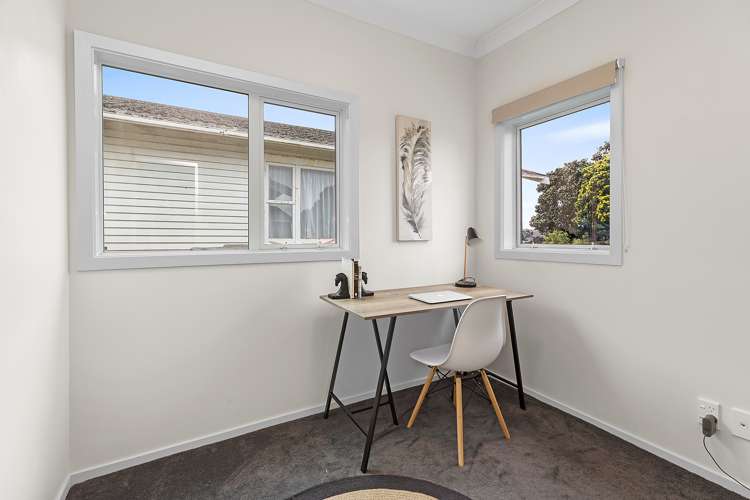 56 Maupuia Road Maupuia_21