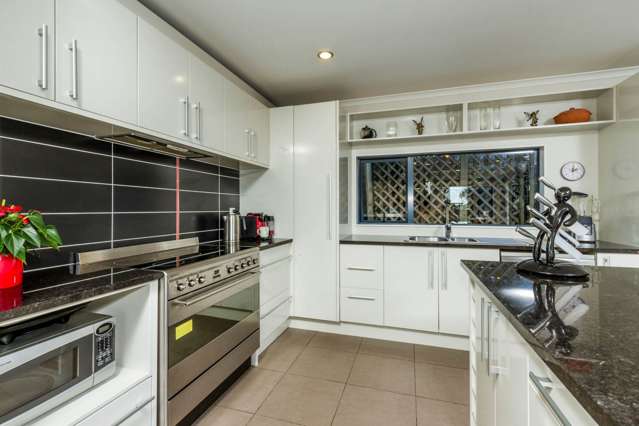 762a East Coast Road Oteha_4