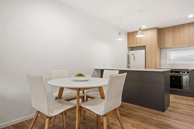 2/21 Mersey Street_2