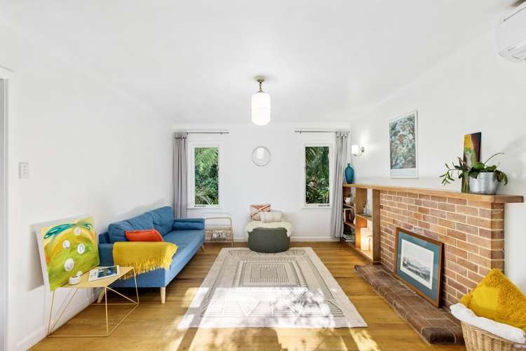 81 Scenic Drive Titirangi_2