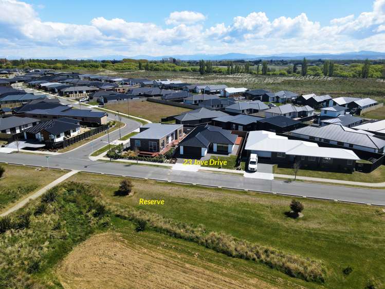 23 Jove Drive Pegasus_13