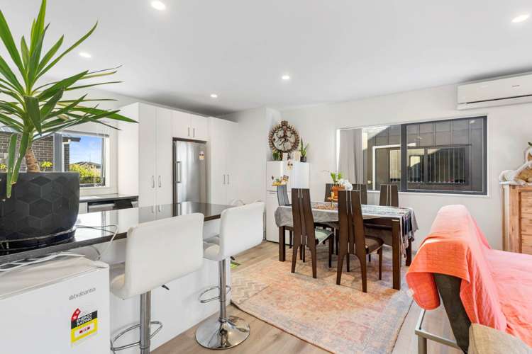 45 Black Beech Crescent Takanini_7