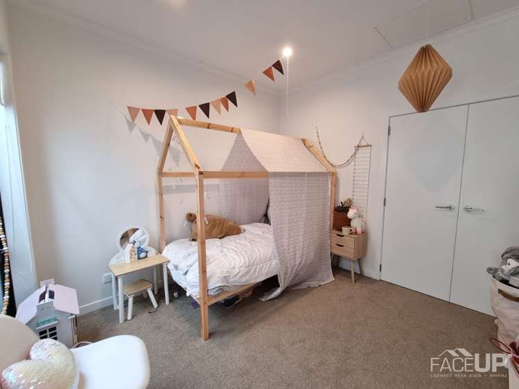 5 Grey Warbler Road Hobsonville_12