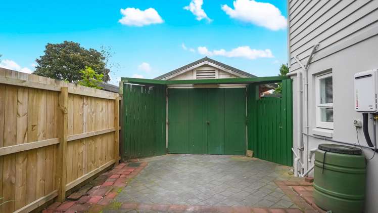 3 Carrie Street Sandringham_40