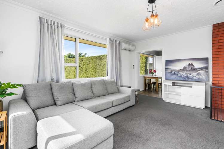 52 Frensham Crescent Woolston_5