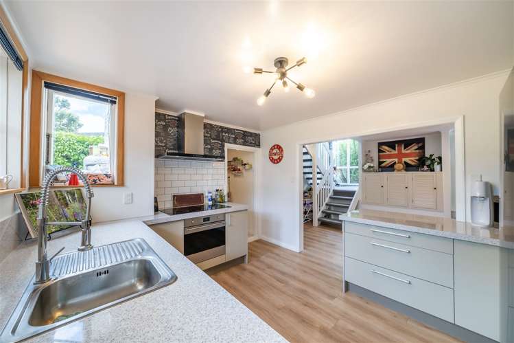 26 Tuatoru Street Eastbourne_9