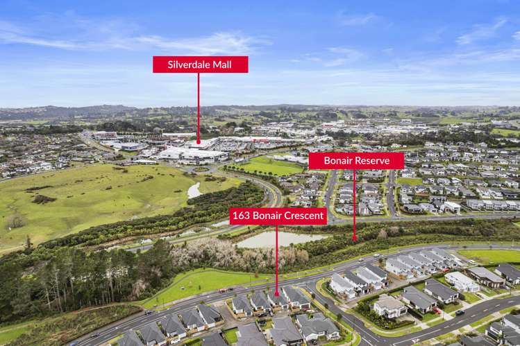 163 Bonair Crescent Silverdale_23