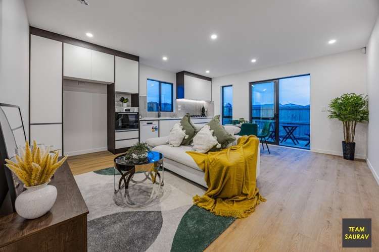 8 Ihi Place Karaka_4