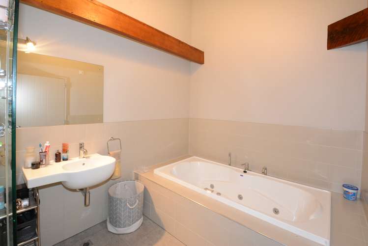 9/2 Manor Place Dunedin Central_7