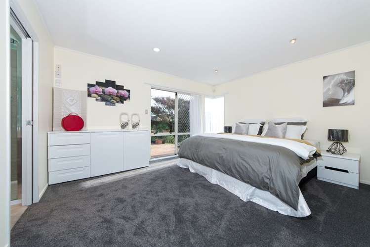 8 Robina Court Pakuranga Heights_9