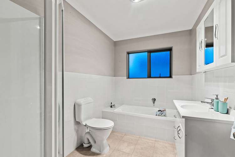 12 Gordon Stanley Drive Massey_4