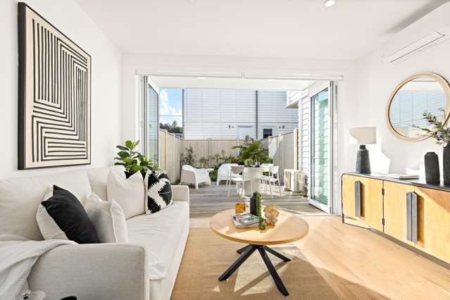 Contemporary Matakana Lifestyle - Freehold Title