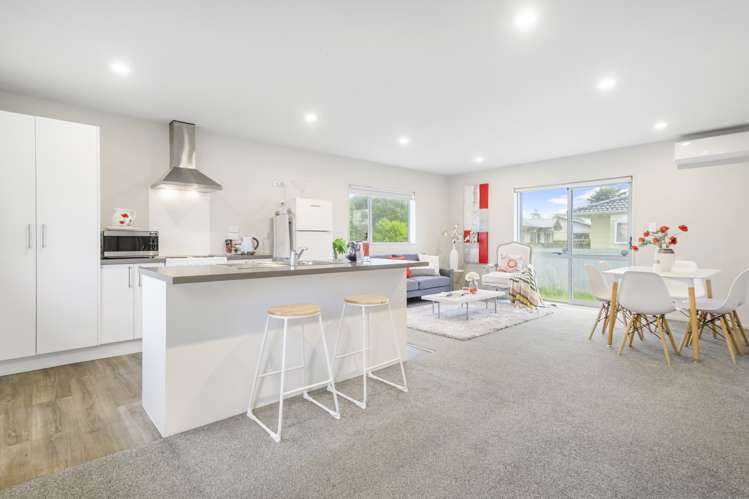 2/1 Clarice Place Takanini_12