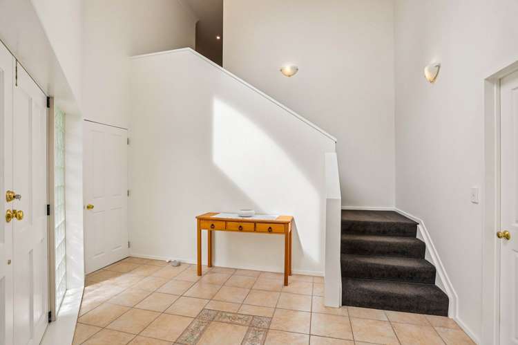 20 Hogarth Rise West Harbour_23