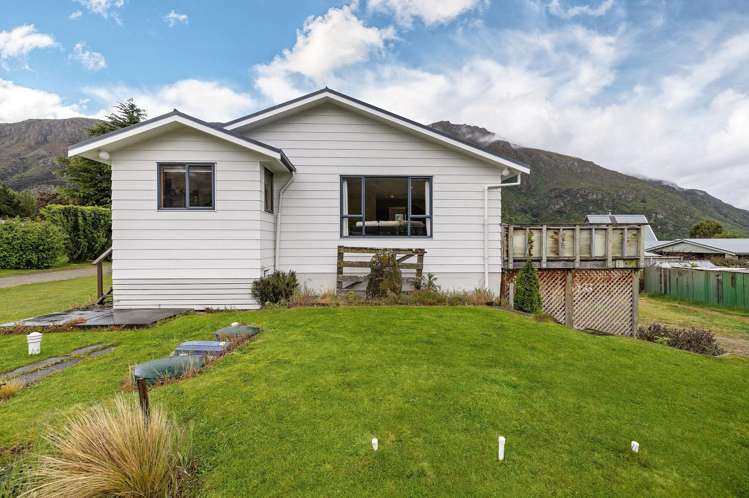 27 Oxford Street Kingston_25