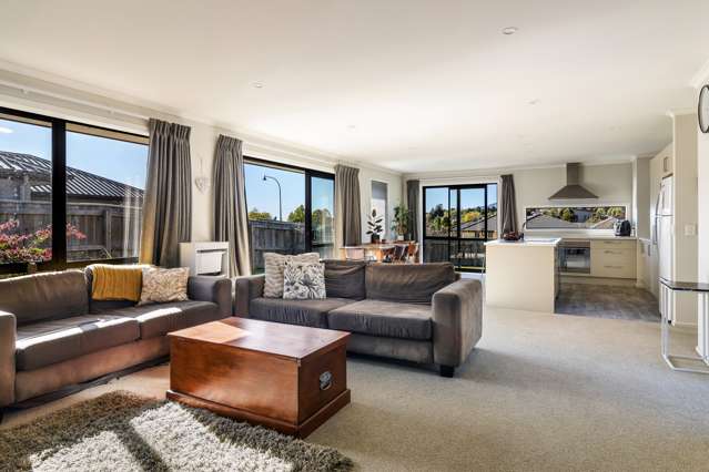 79 Washbourn Drive Richmond_2