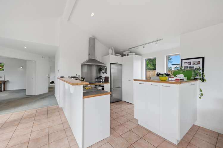 22A Walker Road Point Chevalier_7