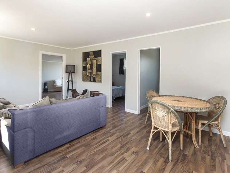 99 Kitchener Road Waiuku_11