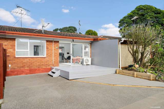 Refurbished, Ready-to-Move-In Brick & Tile Unit