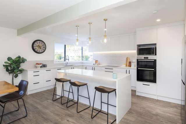 54 Regency Crescent Redwood_4