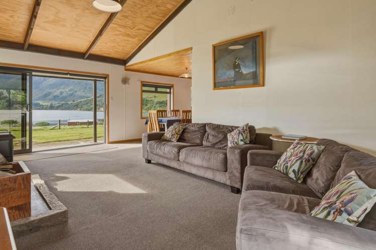 803 Manaroa Road Marlborough Sounds_14