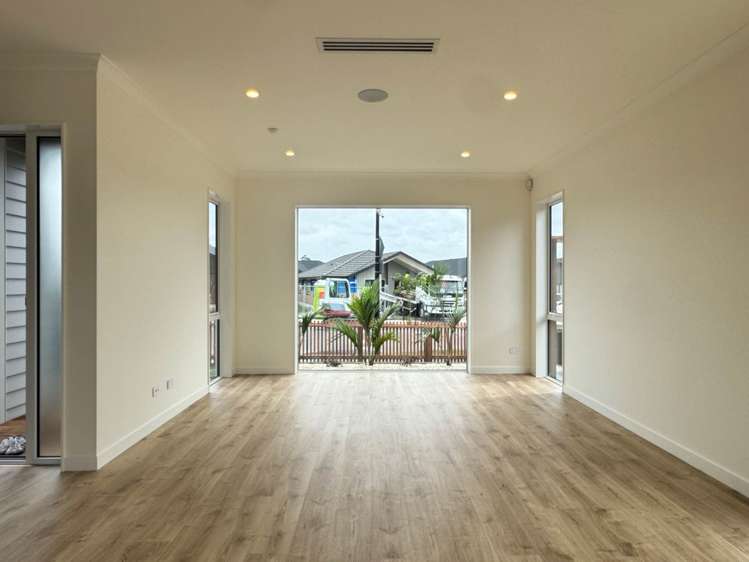 7 Tukutata Crescent Milldale_6