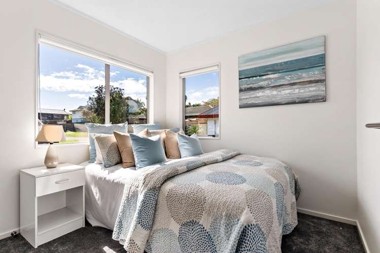 2/9 Mira Place Windsor Park_6