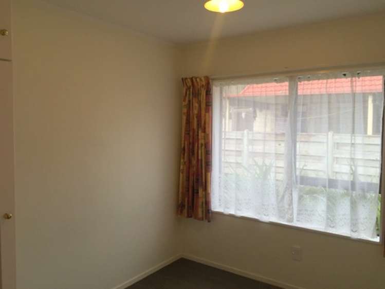 2/64 Waimea Road Nelson South_6