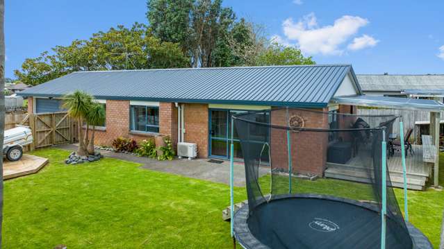 16 Osullivan Place Waiuku_3