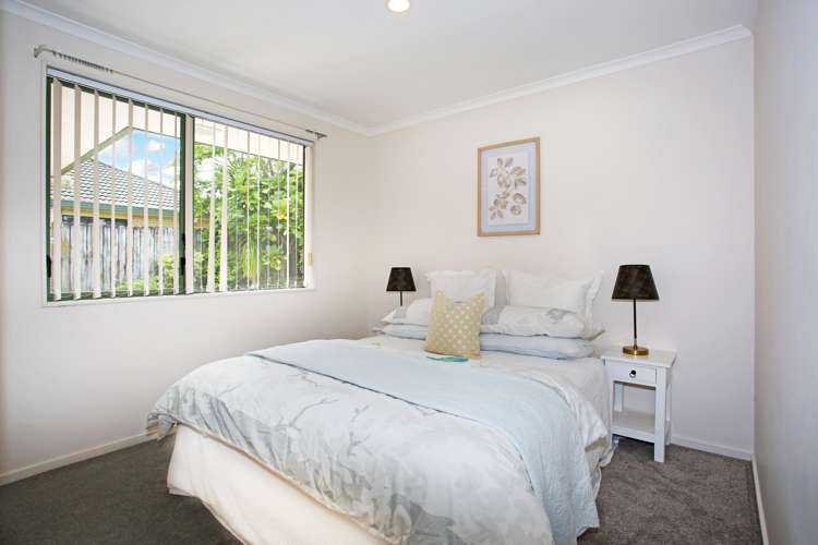 8 Marlon Lane East Tamaki_11