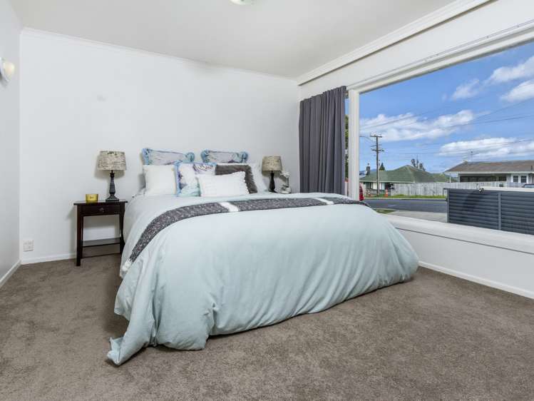 103 Sunrise Avenue Murrays Bay_14