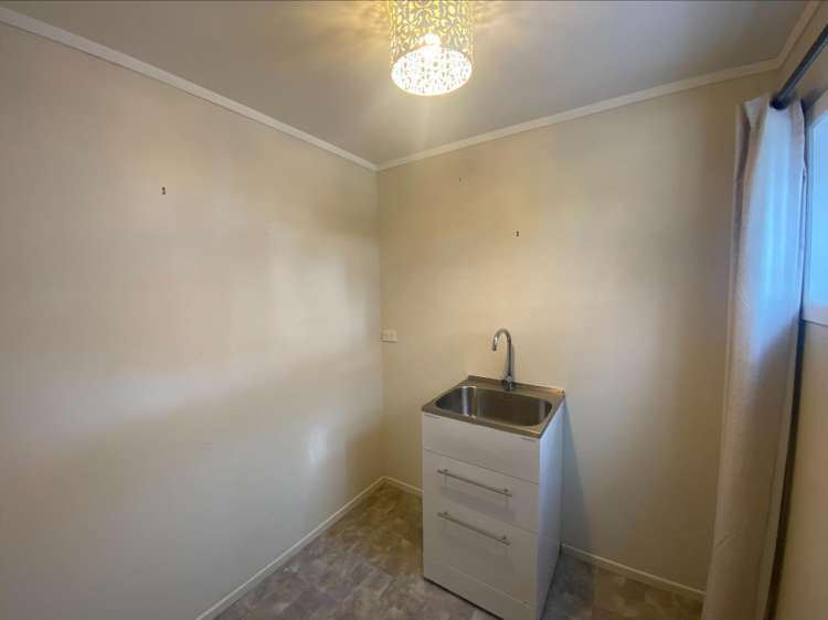 1 Pentland Road Regent_16