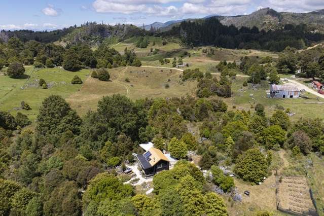 Accessible Seclusion on Takaka Hill