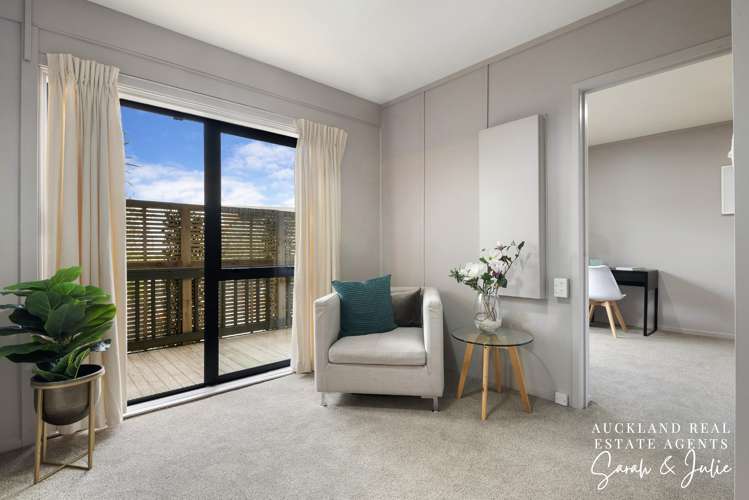 51 Belfast Street Hillsborough_32