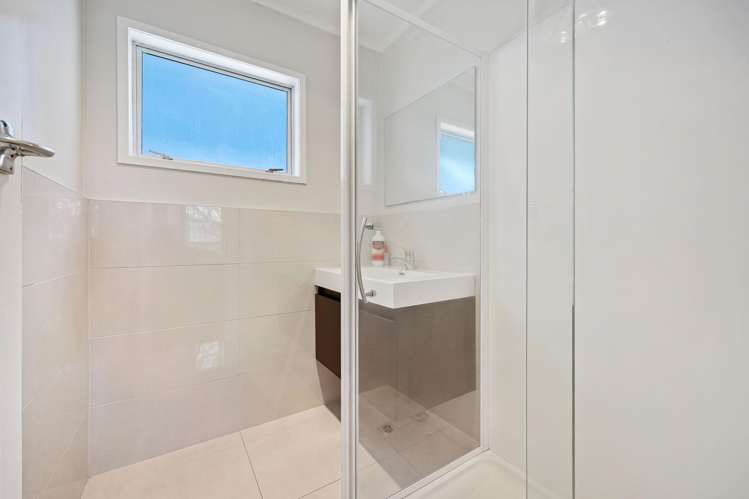 1/25 Waimana Road Conifer Grove_6