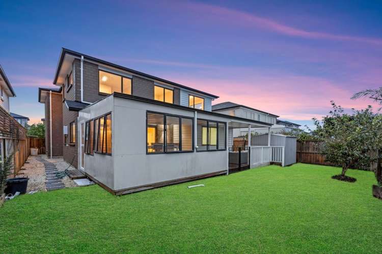 19 Carrickdawson Drive Flat Bush_2