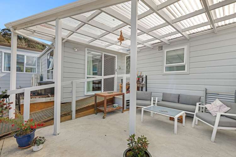 8 Paraekaretu Street Hunterville_22